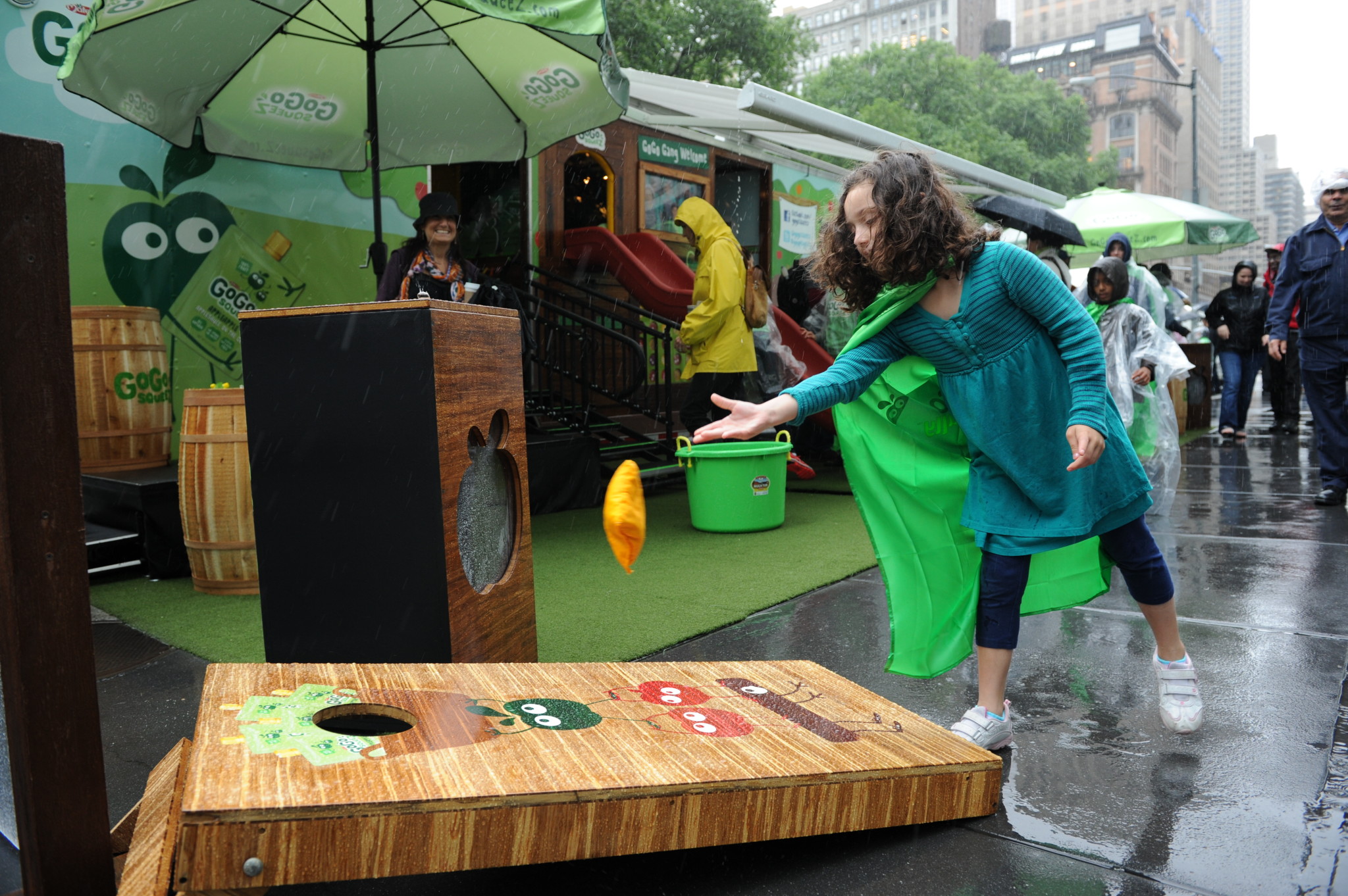 GoGo squeeZ Mobile Playground Tour