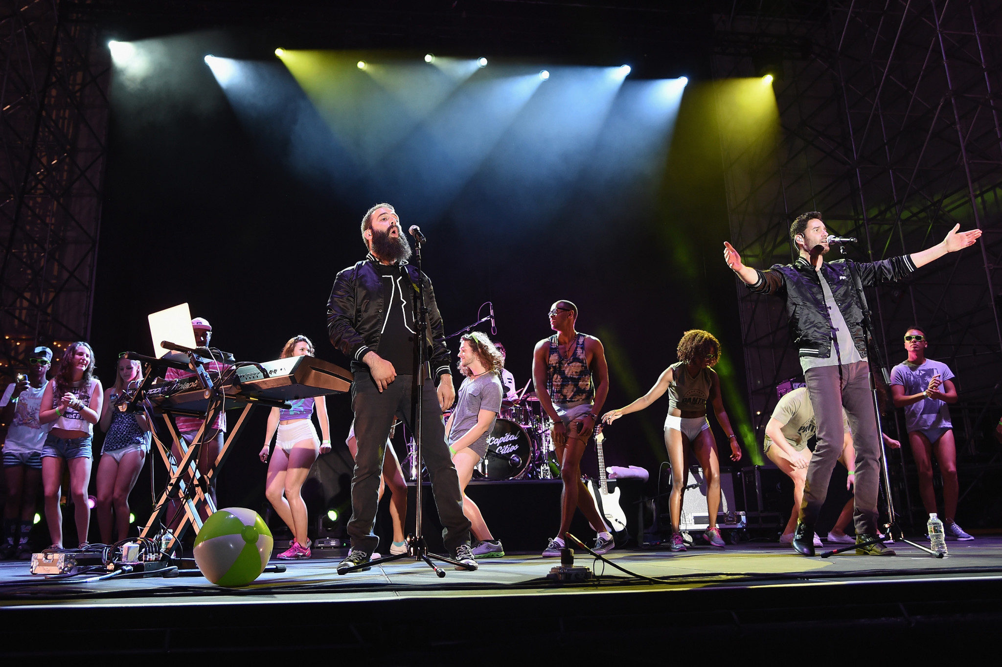 Depends Underwareness Concert 2014