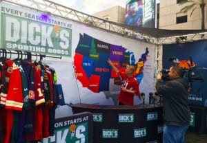 Fan Fest Scotts Mall Dicks 1 2015