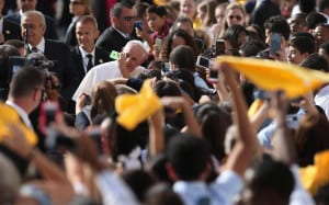 Pope Crowds 3_2015