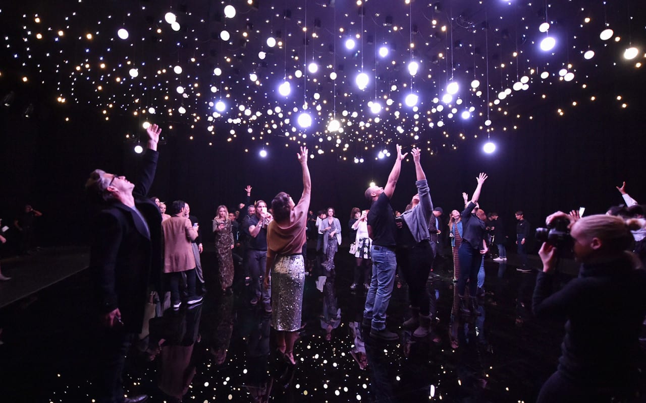 Stella Activates a Star Installation for its Give Beautifully Campaign