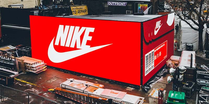 Rancio si crimen redaktionell Praktisch Fenster nike events Zeiger Koaleszenz Schere