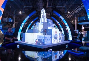 EMC World 16_projection