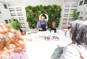 EDTA 2016_Outdoor_PureLeaf1
