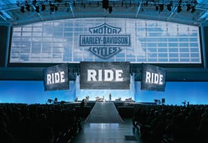 DB_Ex 2017_B2B Production_Silver_Harley