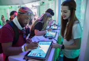 HP_Coachella_Bandana Inking - 2