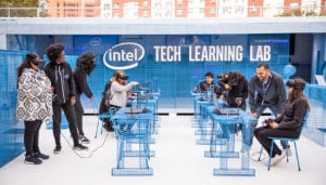 ex-awards-2019_mobile-tour_ex_intel_1