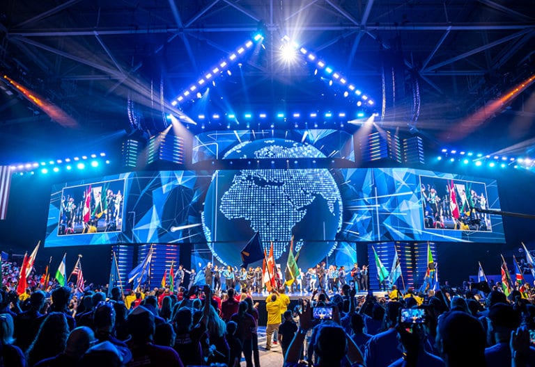 Six Tips for Creating an Impactful Main Stage Experience