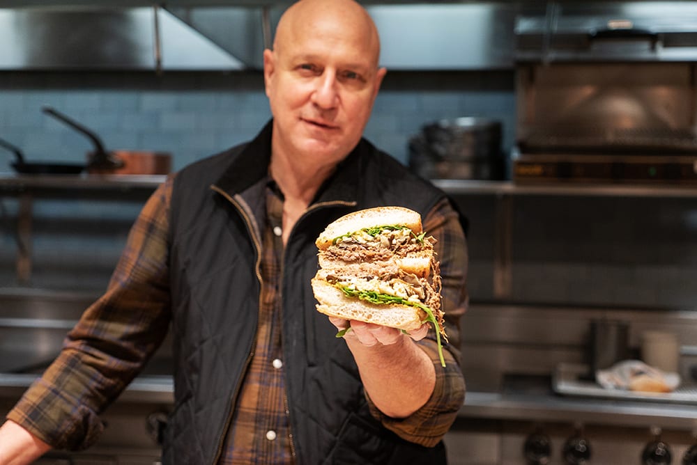 French’s Pop-Up with Tom Colicchio Encourages Consumers to Dump Mayo