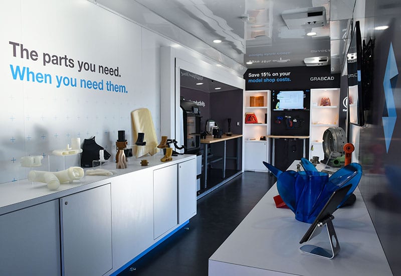 Stratasys_roadshow interior_2021