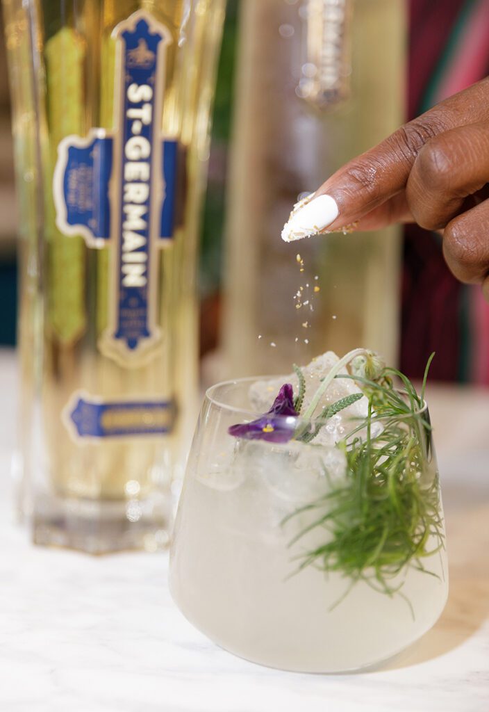 Inside Fleuriste StGermain A Popup Cocktail Flower Shop