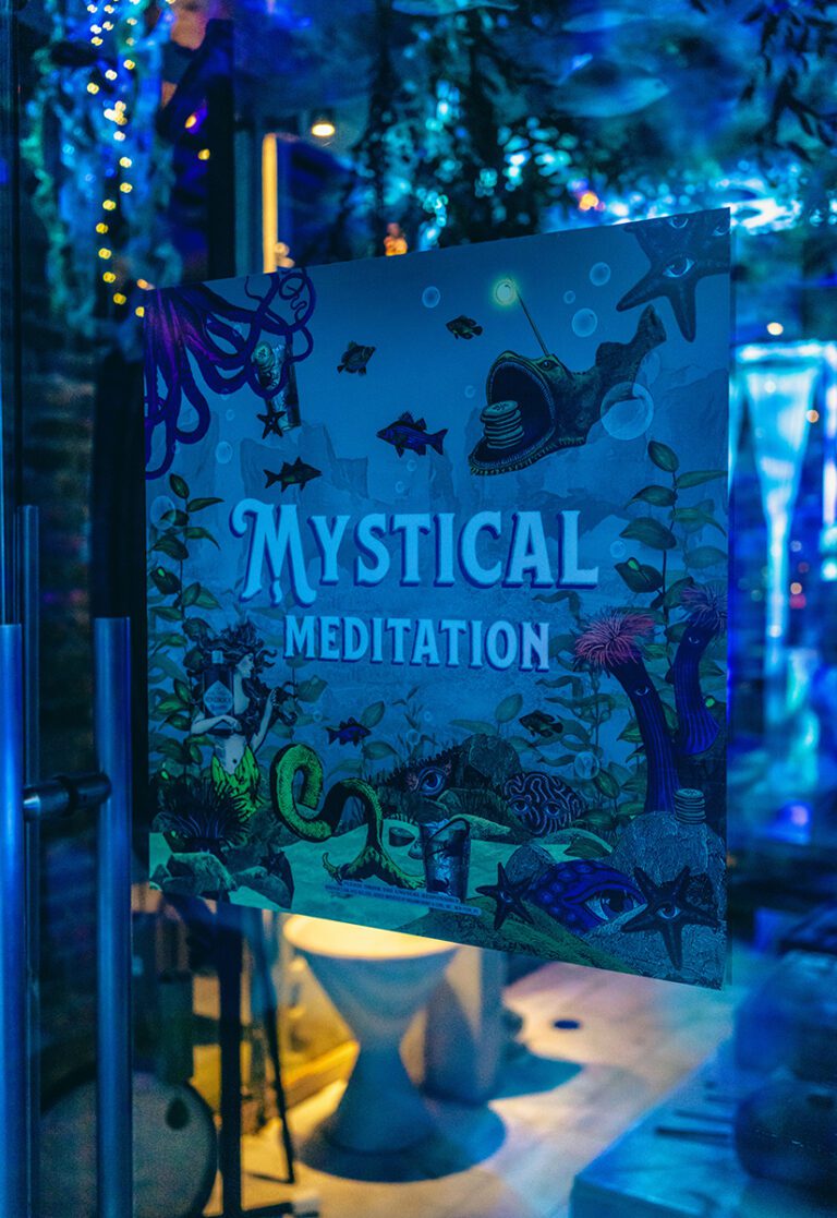 Hendrick's Neptunia_Undersea Spa 2022_meditation