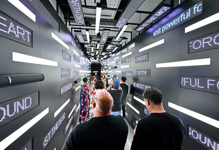 Bose_NYFW 2022_Ticker