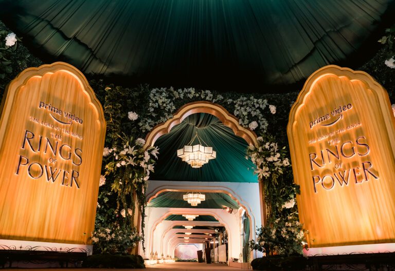 prime-video-ringsofpowertour-2022-mumbai-grand-entrance.