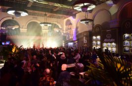 allstate-cfp-2023-partyattheplayoff-concert-crowd