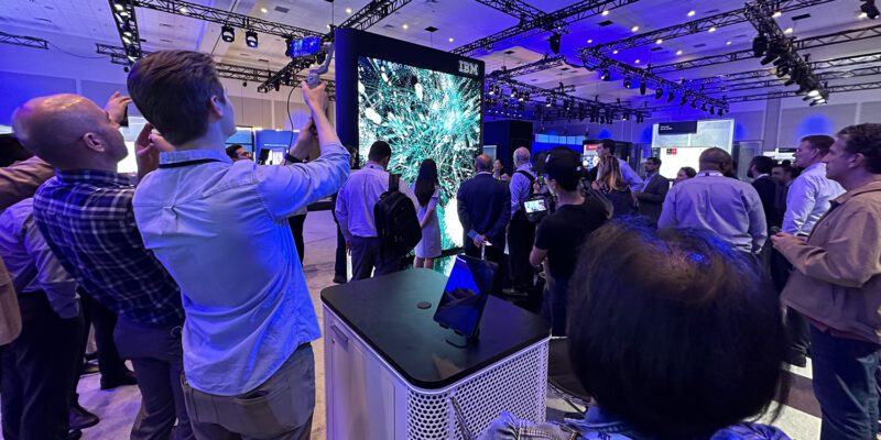 ibm-think-2023-group-watching-visualizer