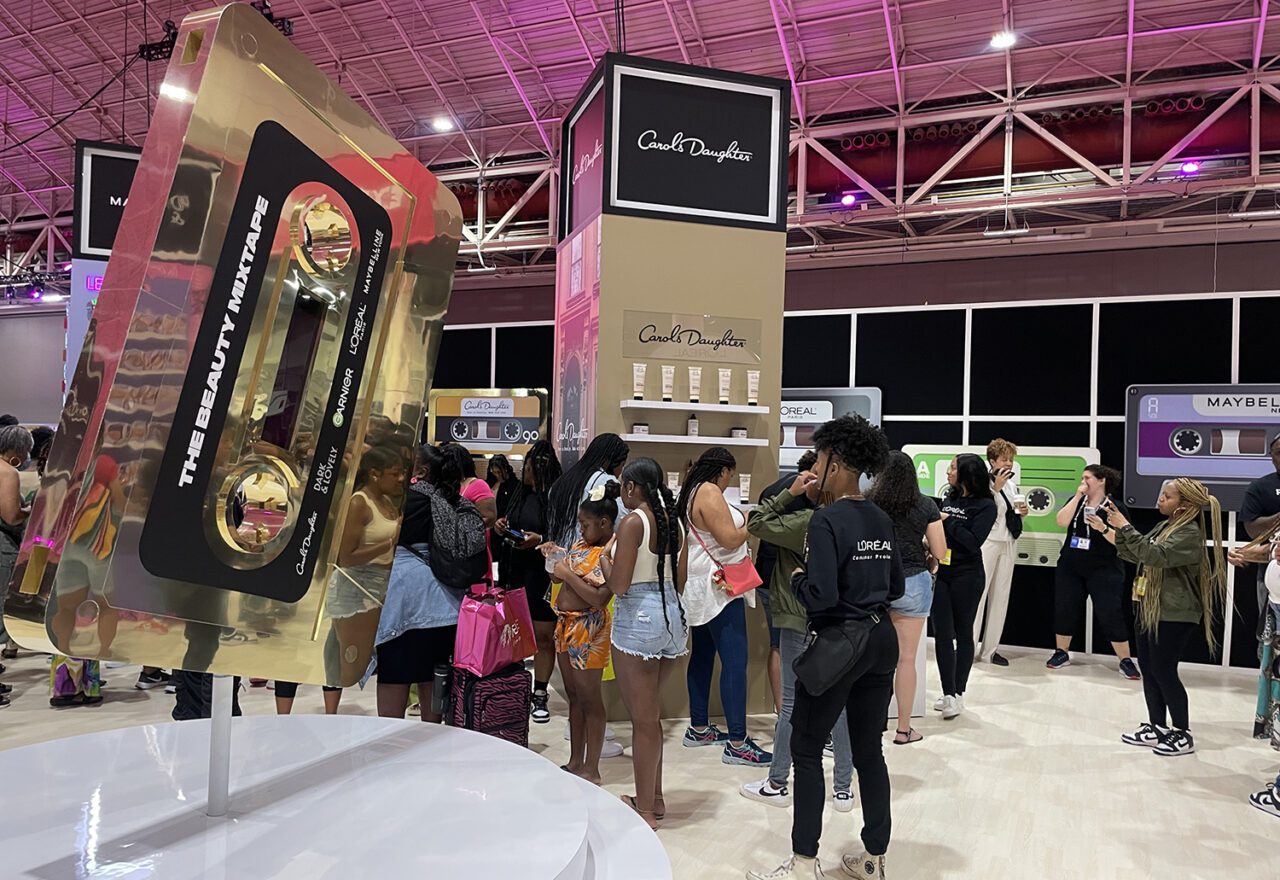 Essence Fest 2023_L'Oreal tape installation