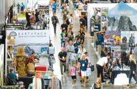 outdoor-retailer-summer-2023-expo-hall-credit-keith-fearnow