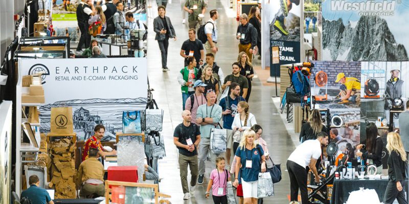 outdoor-retailer-summer-2023-expo-hall-credit-keith-fearnow