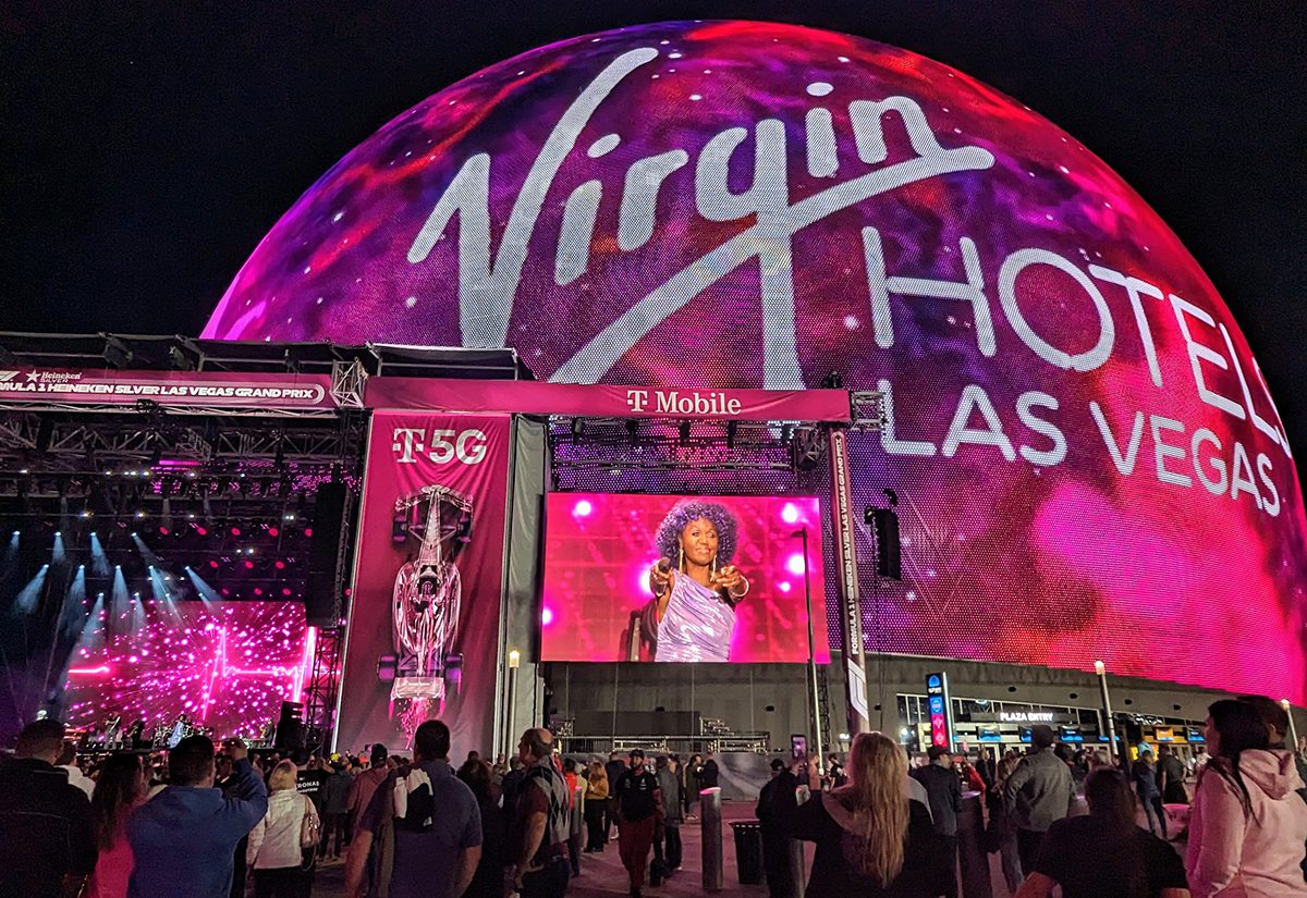 Official F1 Las Vegas Hub opens along Strip offering fans exclusive  merchandise