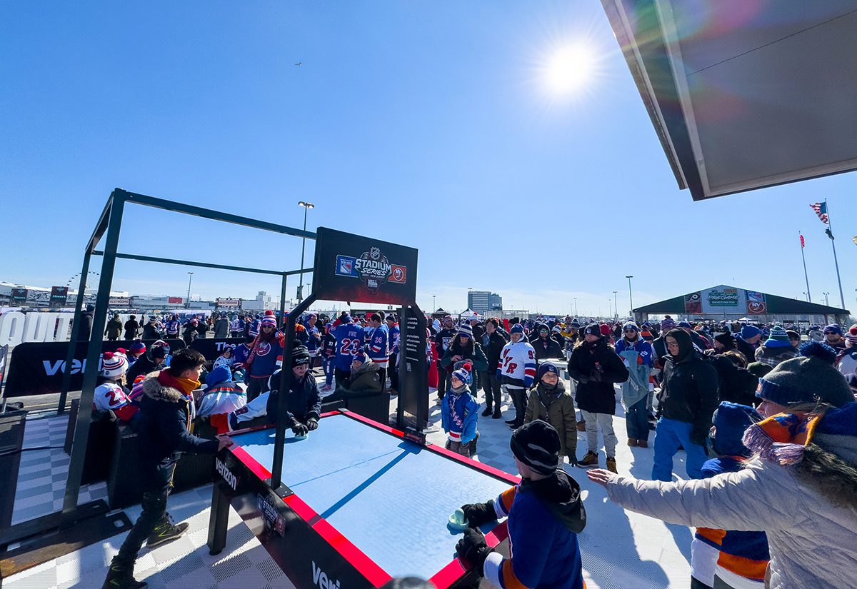 verizon-nhl-stadium-series-activations-2024-nhl-pregame-festival-air-hockey