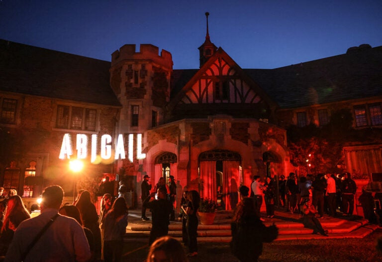 Universal Pictures_Abigail_Influencer Dinner_2024_house night