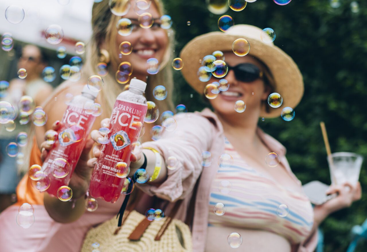 sparkling ice ny mag hamptons montauk 2024 bubble machine