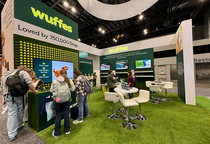 Wuffes Booth at VMX