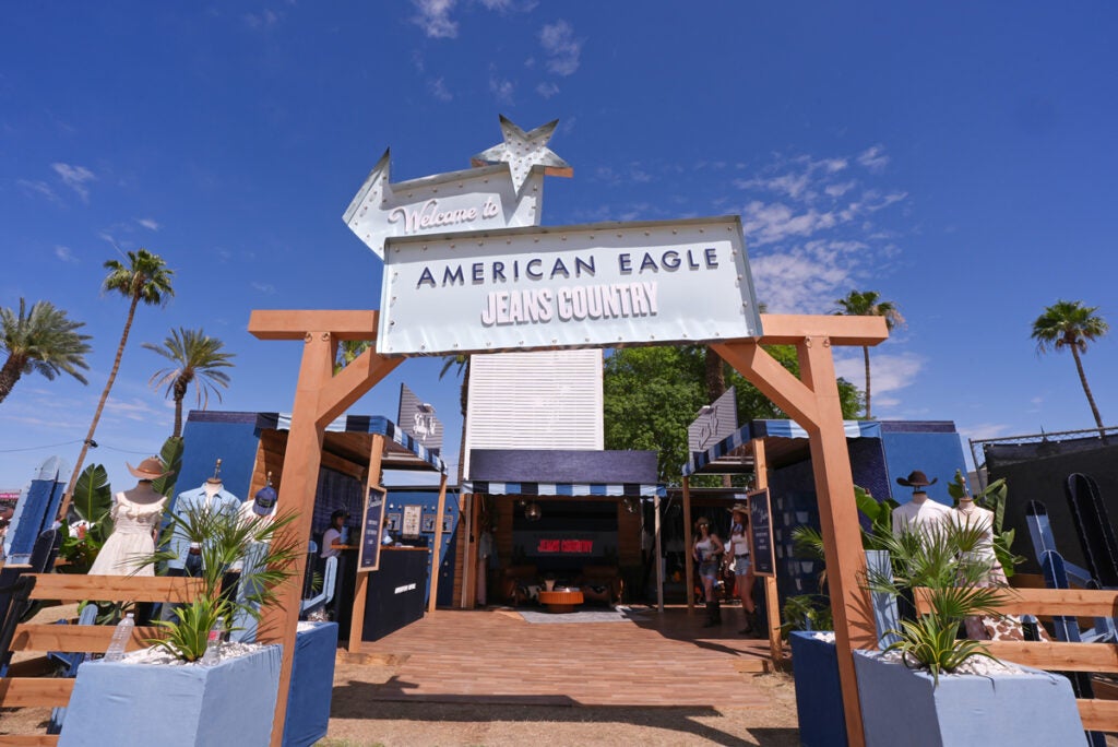 american-eagle-jeans-country-3-stagecoach-2026-eventmarketer.