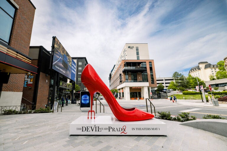 Disney_Devil Wears Prada 2_Red Heel Tour 2026_eventmarketer_8