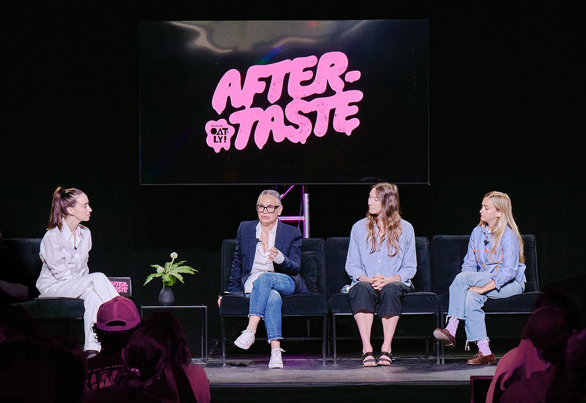 Oatly AFTERTASTE panel